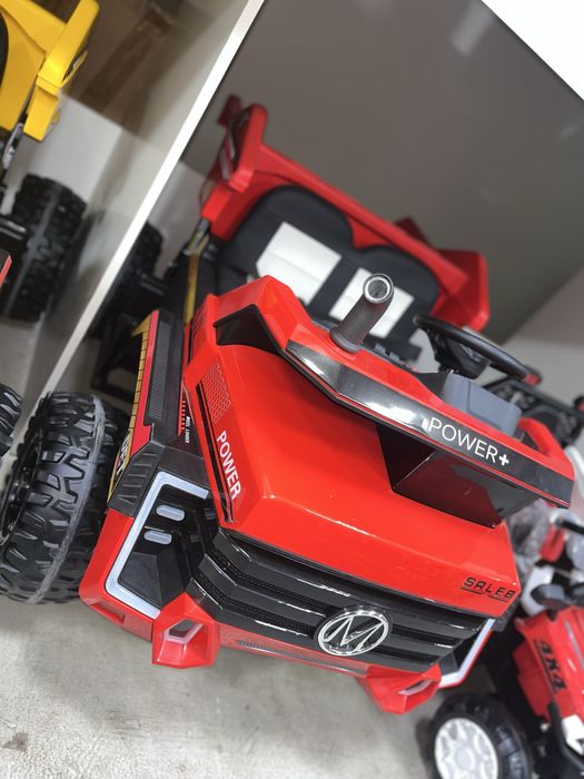 Электромобиль детский