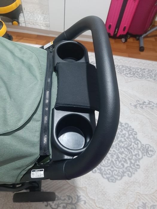 Продам коляску фирмы Joie