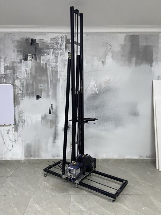 Настенный принер