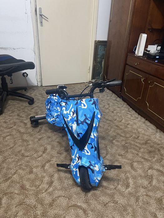 Tricicleta electrica sky rider cu 3 viteze viteza maxima 25 km