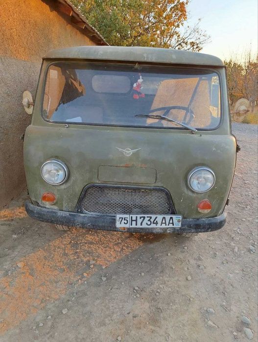 Uazik bortavoy, holati yaxshi.