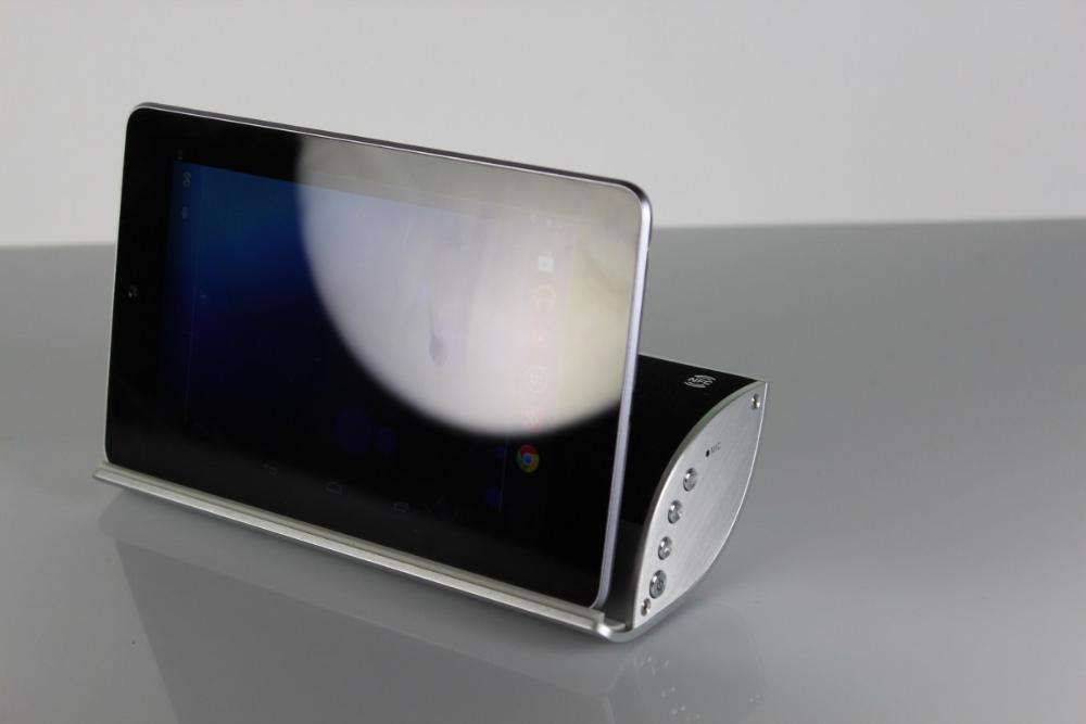 Prestigio PBS7 - boxă bluetooth cu stand pentru iPhone , iPad , etc .