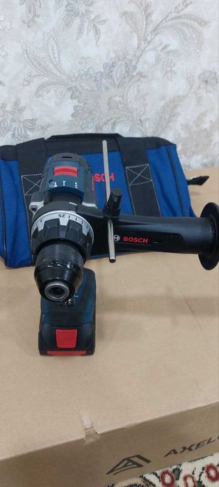Bosch shurupovyort GSB 18V-110 (975)
