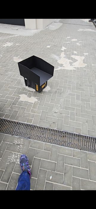 Кутия за зарядна станция