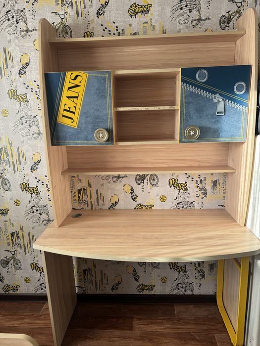 Продам детскую мебиль 3-1.