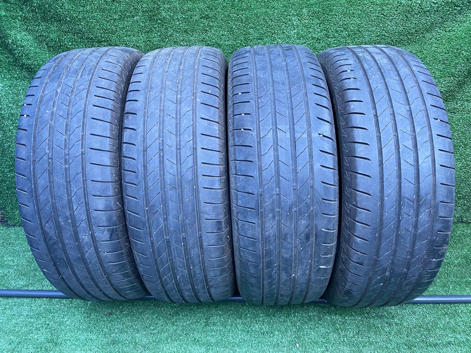 Set 4 anvelope vara Bridgestone Alenza 225 65 R17 102 H Dot 1420