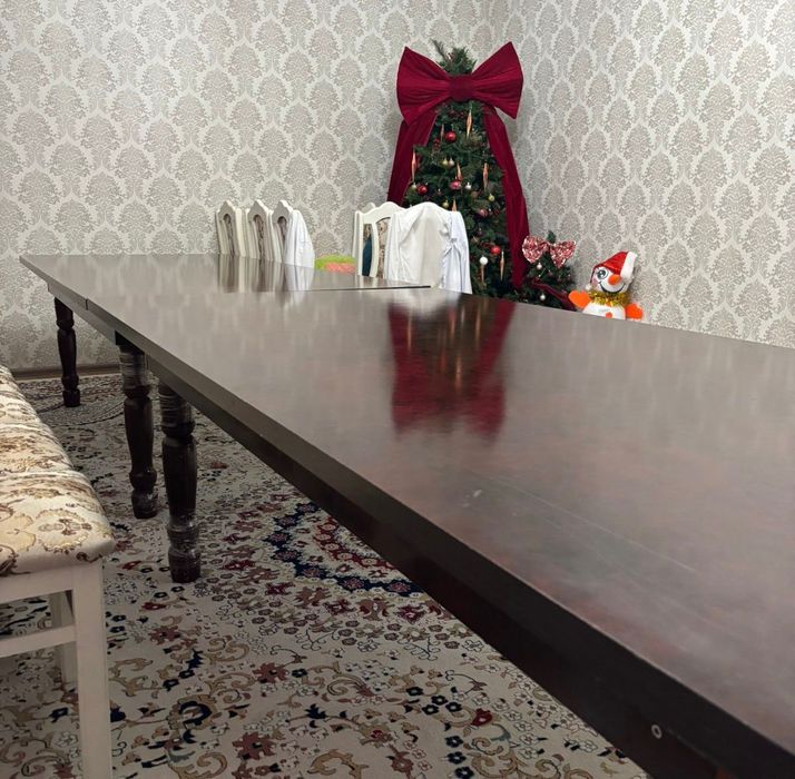 Стол гостевой со стулями