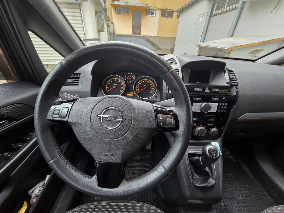 Опел Зафира 1.6 CNG