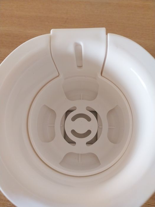 Incalzitor electric Chicco 2 in 1 cu adaptor pentru autovehicul