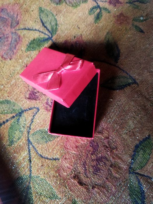 Продам упаковки от ювелирных украшений