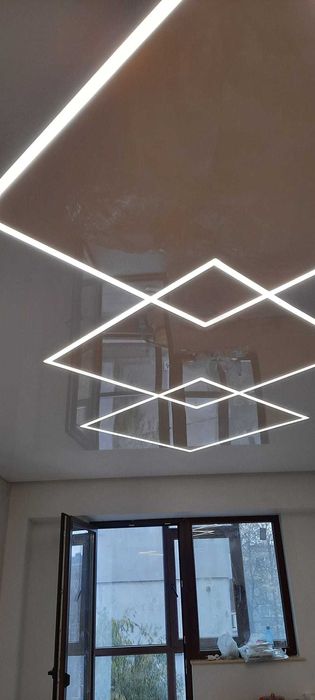 Tavane extensibile lucioase Targu-Jiu