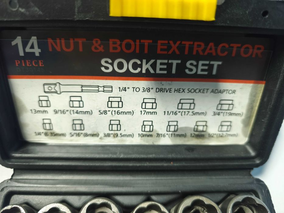Set extractoare piulite si suruburi