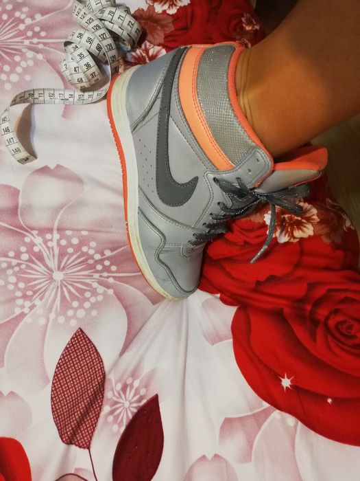 Nike nr 37.5, stare f buna
