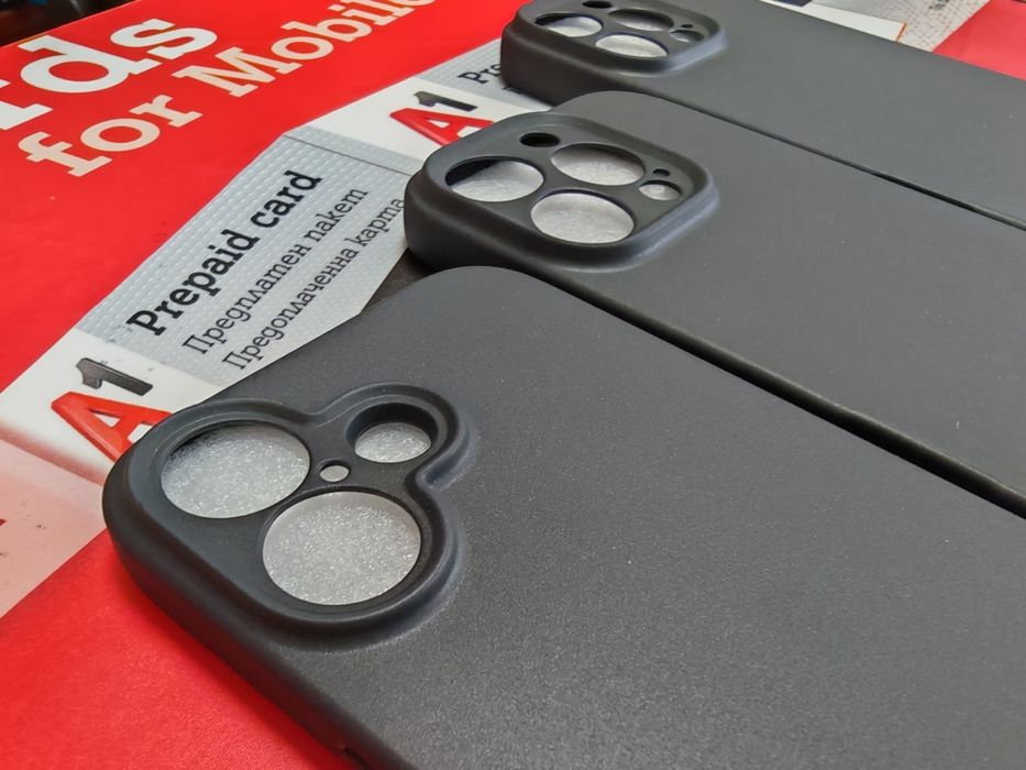 Iphone 16,iPhone 16 Pro,iPhone 16 Pro Max черен гръб различни  модели