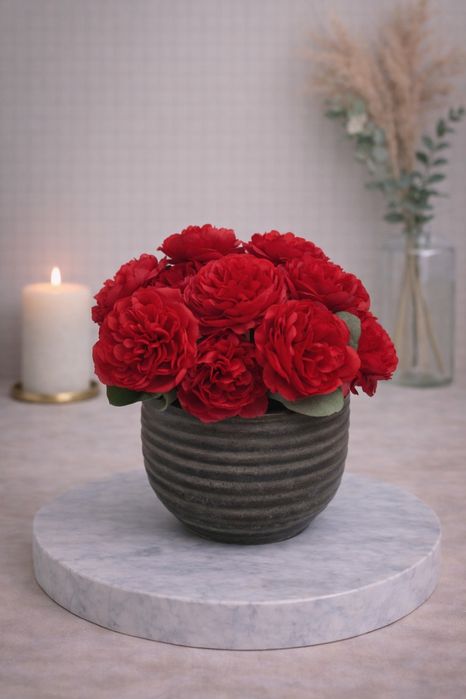 Cadou 14 februarie – aranjament floral care spune «te iubesc»