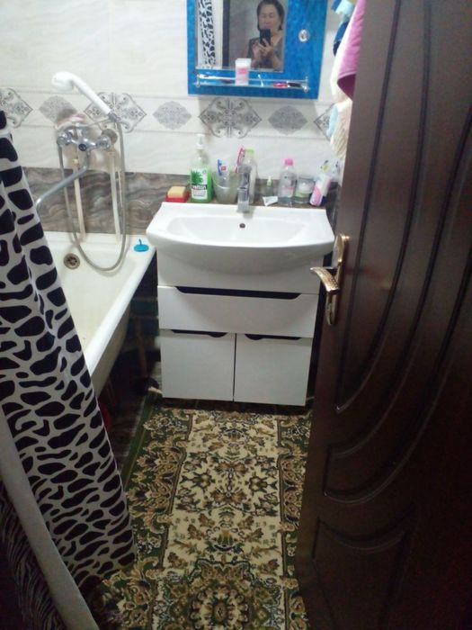 Srochna dom sotiladi