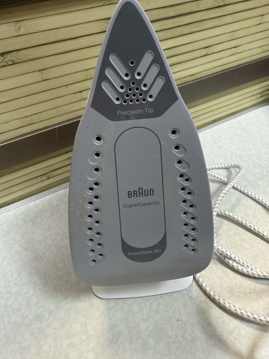 Парна ютия Braun Texstyle 3