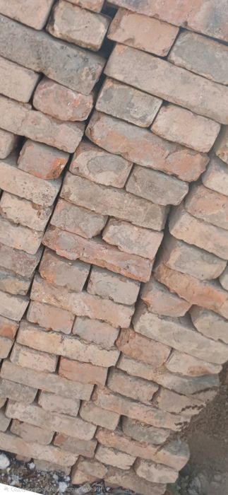 Кирпич красный бу