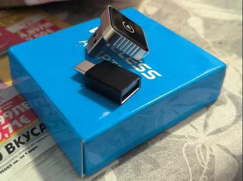 Безжичен (wireless) адаптер Xuda за Android Auto и CarPlay