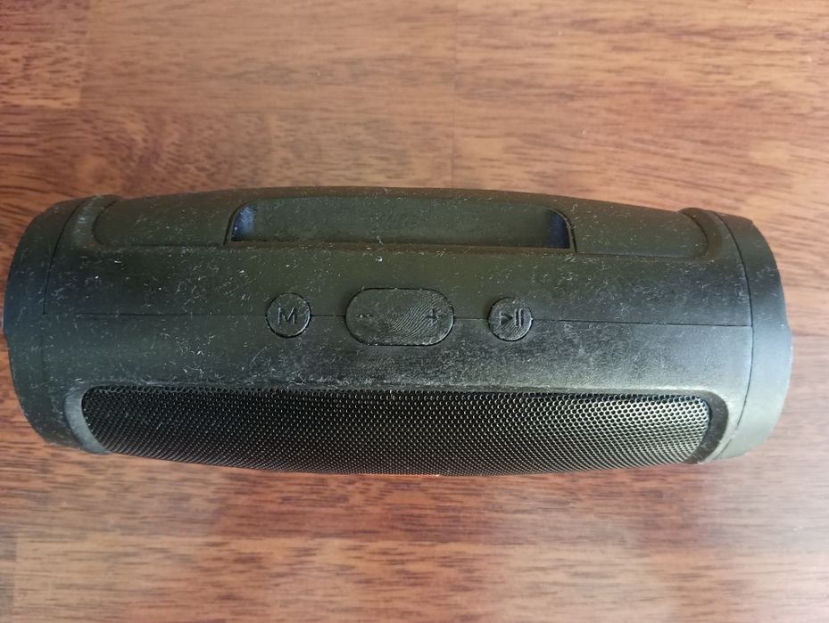 Протативный колонка JBL