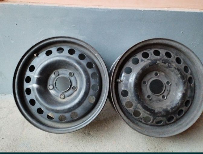 Диски R15 4 шт.            .