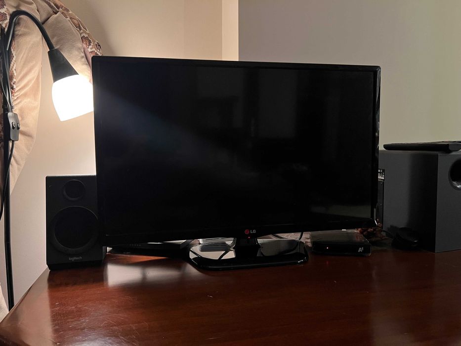 телевизор LG 27" много добро състояние
