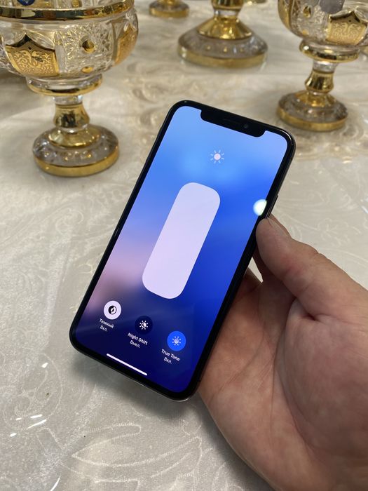 Iphone Xs 64gb Sotiladi. Holati ideal