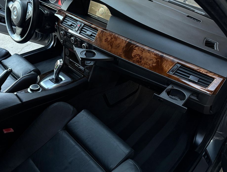 BMW Seria 5 E60 LCi/ 520d/ 2.0d/ 177cp/ 2008/ M Pachet/ Automat/ Bi-Xenon