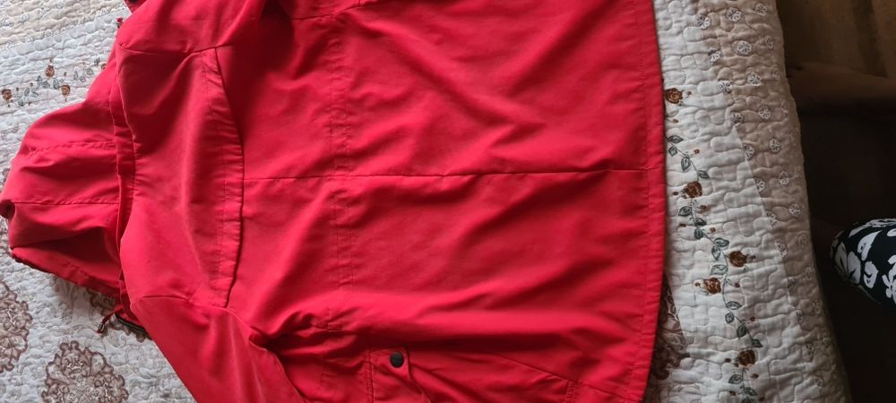 Женская весенняя куртка