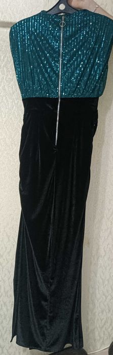 Шикарное вечернее платье