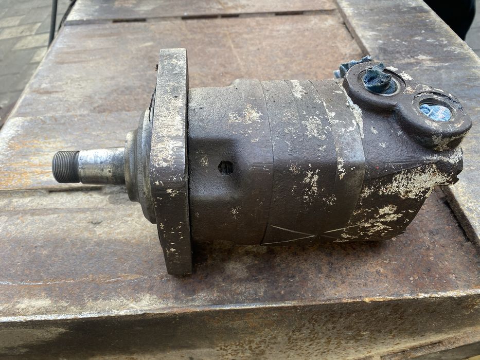 Hidromotor bobcat 631