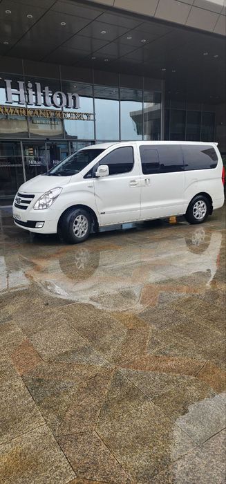 Grand Starex 2008 год