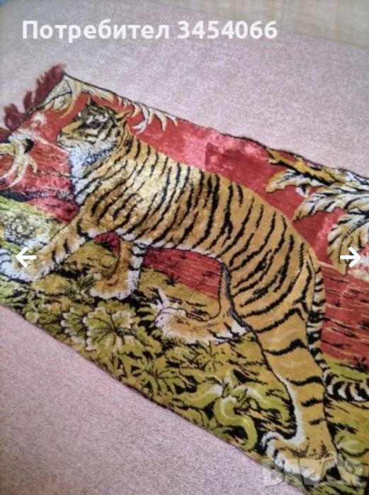 Антики - стари вещи.