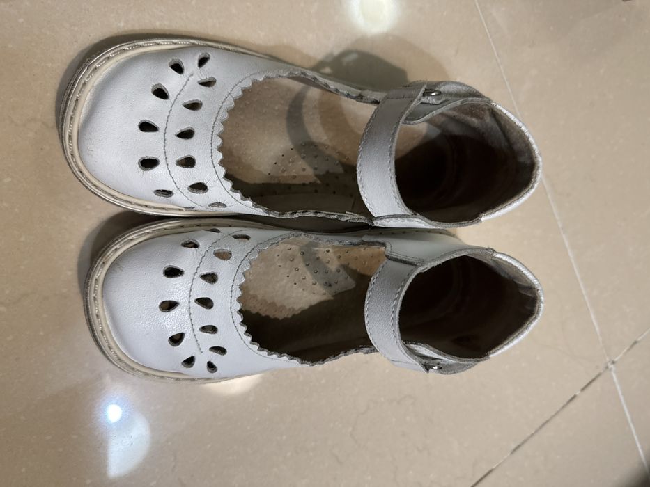 Продам сандали neman