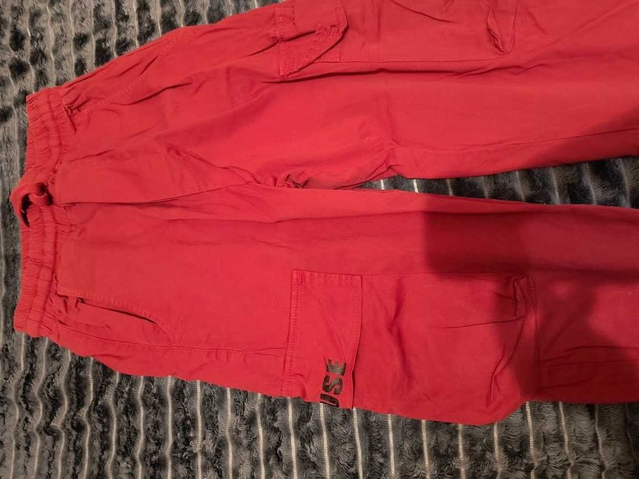 Светлочервени широки панталони PAUSE