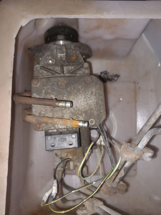 Vand pompa de injectie Ford focus 1.8 tddi 90 cai