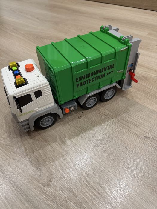 Детские игрушки