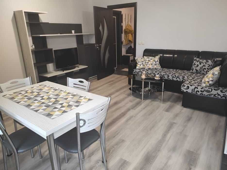 Дава се под наем Двустаен апартамент в София, Люлин 10 - 63 кв.м за 550 € - Снимка #1