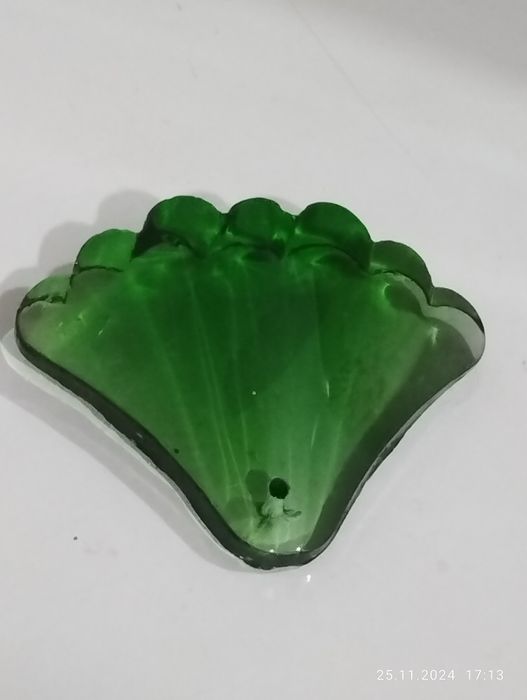 Продам настольную лампу советскую , подвески