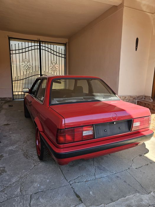 Vand Bmw E 30 320i Coupe