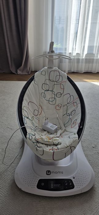4 moms Mama roo 4 шезлонг-электрокачели