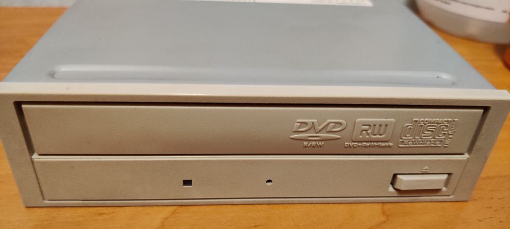Componente pc -procesor.dvd rw,cooler procesor