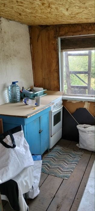 Продам дачу в городе.