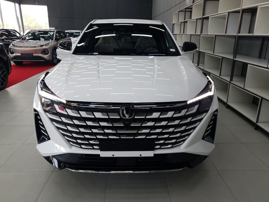 ChangAn Uni-Z Gibrid. 2026 yil
