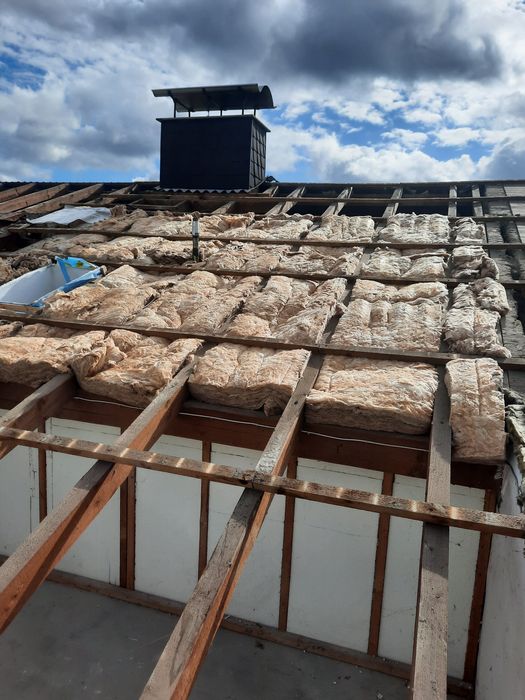 Reparatii si montaj acoperișuri, dulgherie, confecții tigla metalica