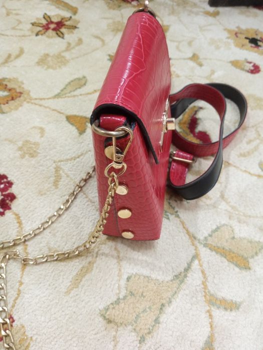 Сумочка 4000тенге.