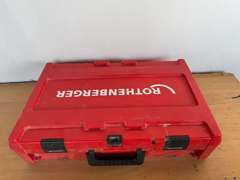 Акумулаторна пресова машина ROTHENBERGER ROMAX 4000