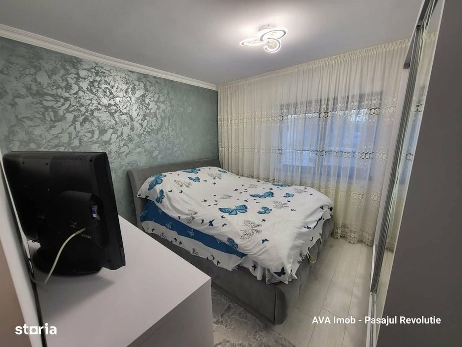Vând apartament sau schimb cu casă