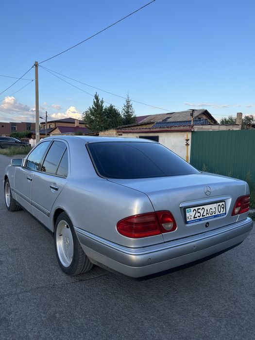 Продам w210 Classic 2л