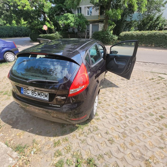 FORD Fiesta 2011 — imagine 3